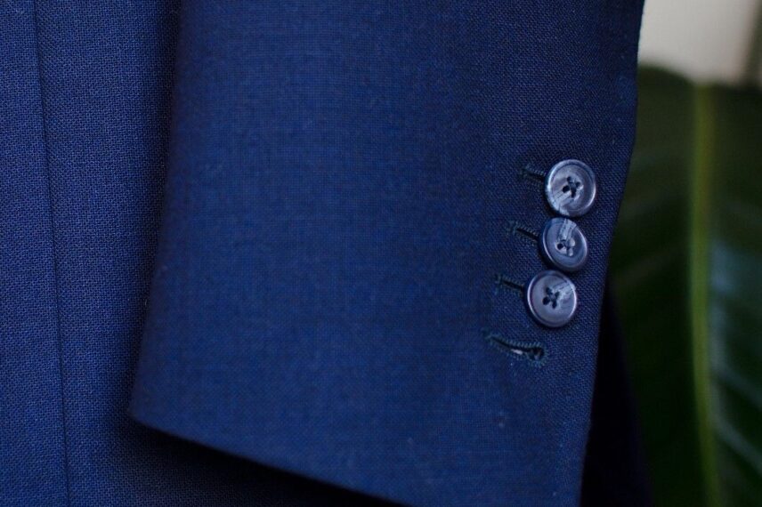 A Brief Overview of Tobacco Linen—Trends, Mills, Swatches and Color ...