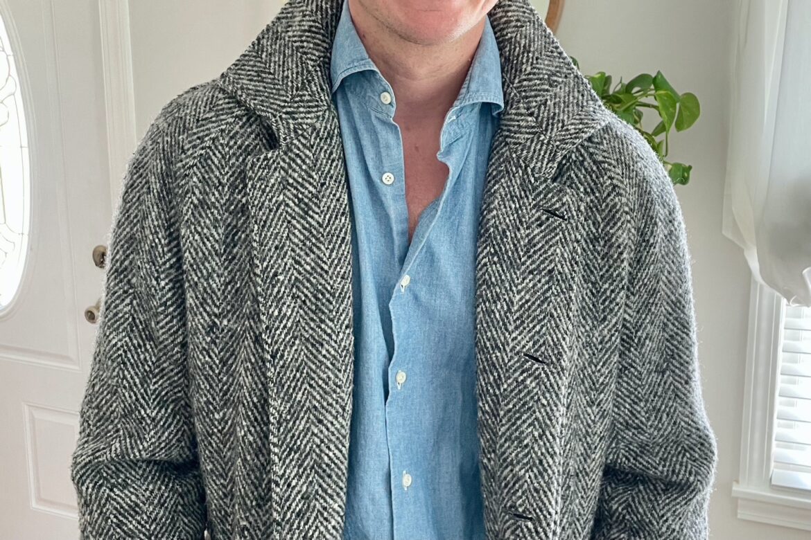 The Perfect Coat [With 2022 Links to 